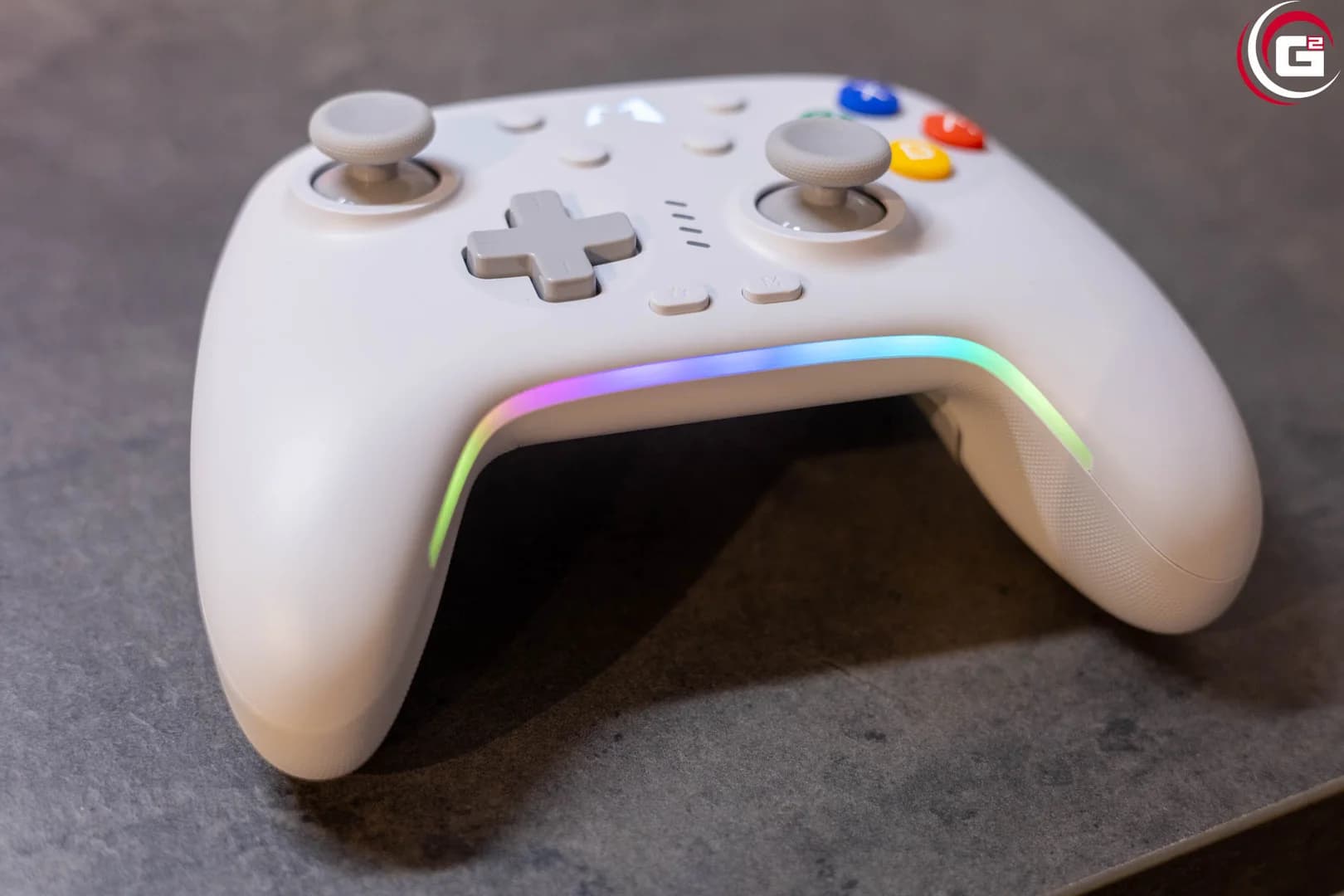 Game2Gether reseña el Mobapad C2 Lite, el control económico con sticks Hall Effect para Switch 2